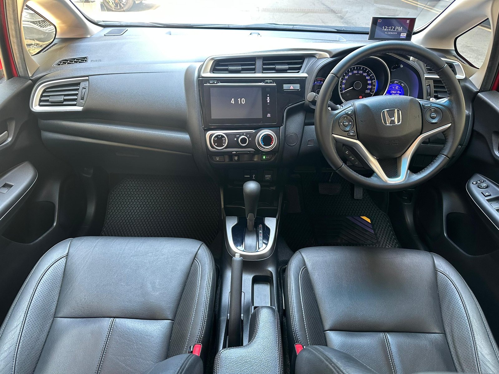 Honda Jazz 1.3 photo 6